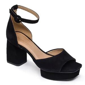 Bernardo Raleigh black suede platform block heels Size 10 M